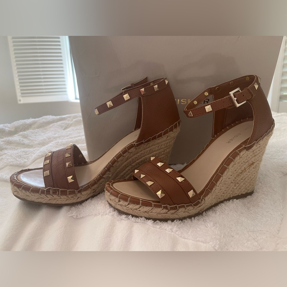 Marx Fisher Tan Leather Wedges
